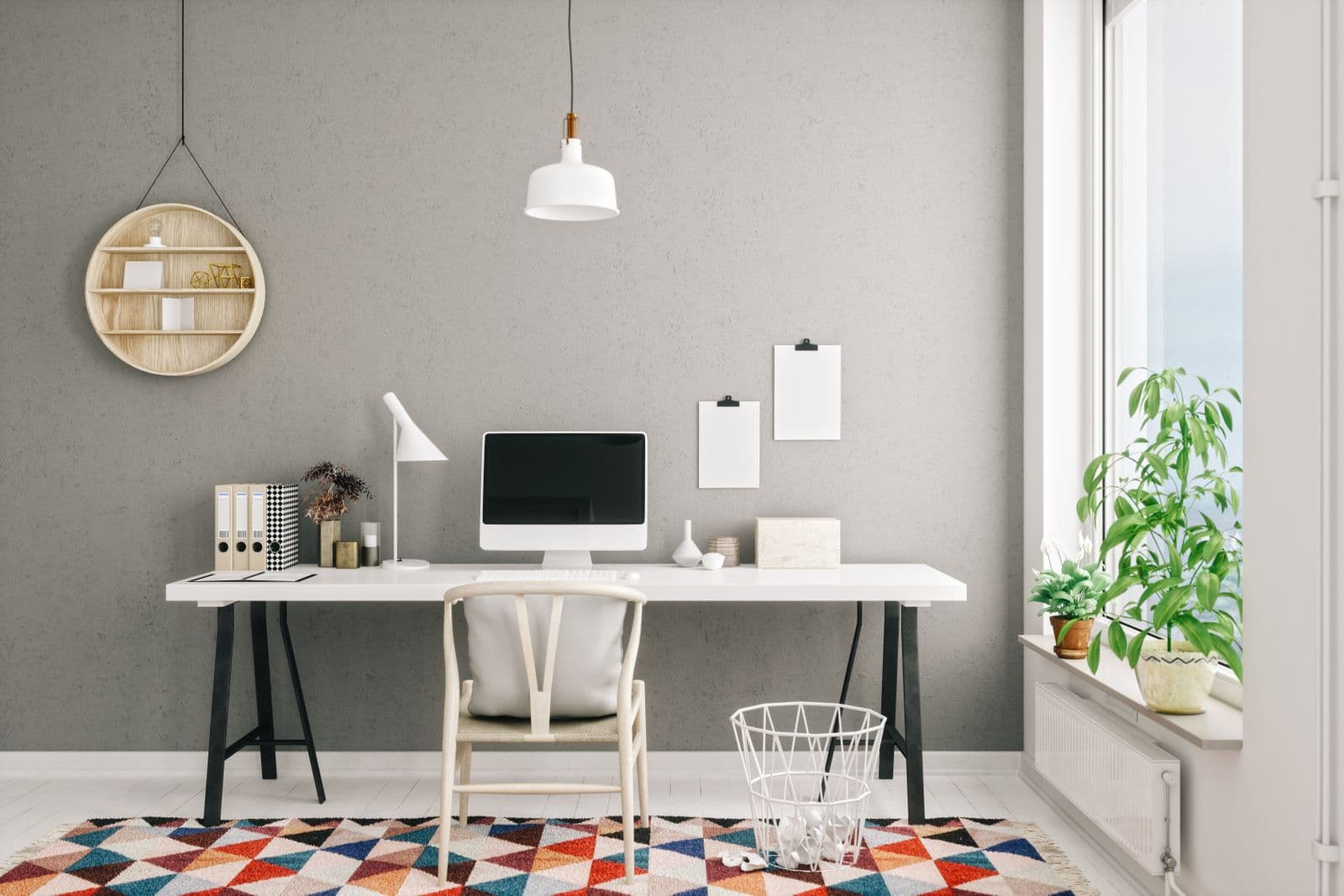 Un bureau à domicile avec un tapis coloré