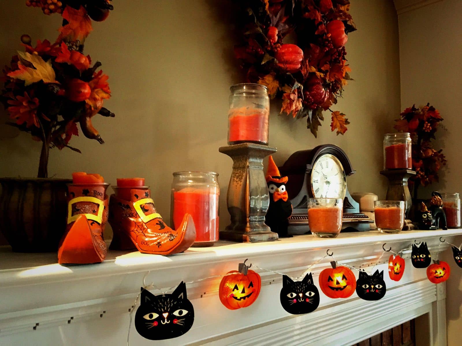 Fireplace mantel decorated for Halloween