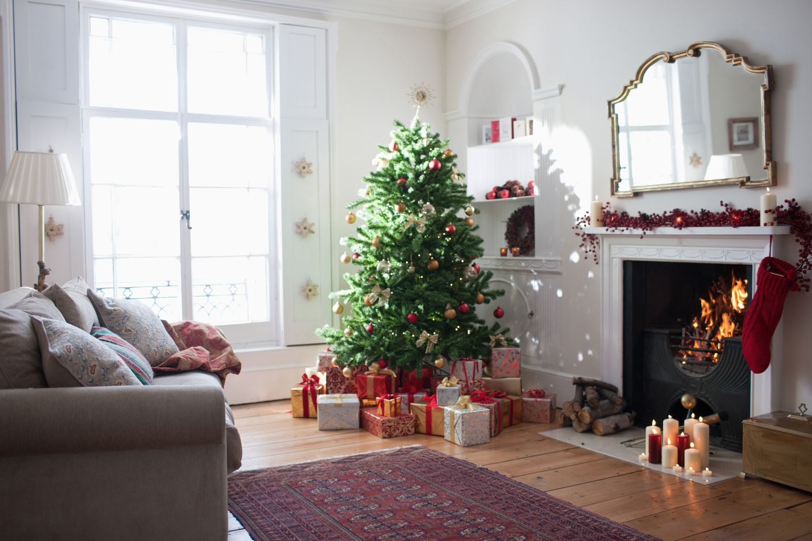 Décorer en grand pour un Noël à la maison — voici comment !