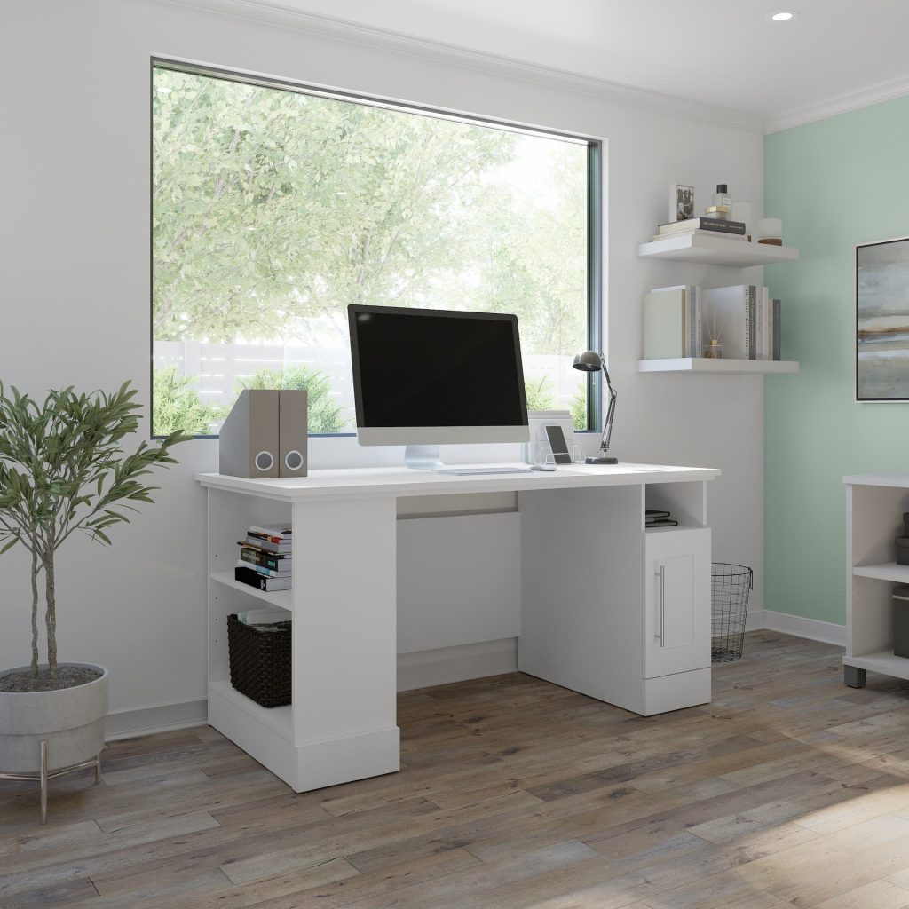 Space-saving desk for good study sessions